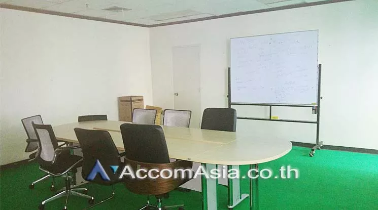 4  Office Space For Rent in Phaholyothin ,Bangkok MRT Chatuchak Park at Elephant Building AA14229